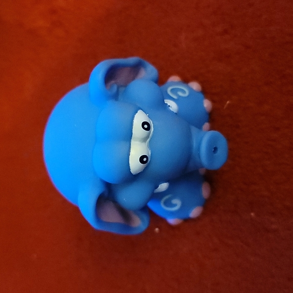 Set of 12 Squreze Toys - Picture 6 of 13